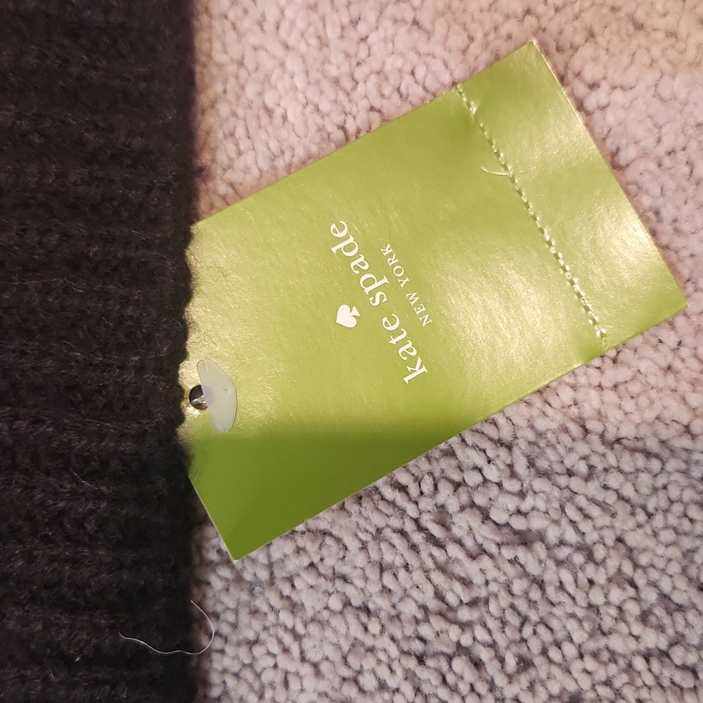 Kate Spade New York Winking Beanie, NWT - Picture 4 of 6